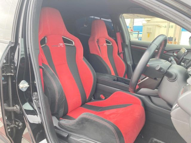 �y��p�V�[�g�z�z�[���h���ɗD��A�J�[�u���̑̂������}�����Ă���܂��B�܂��A�̂Ƀt�B�b�g���邩�獘��w�������ɂ����A�����O�h���C�u�⍂�����s�ł����K�ɂ��߂������������܂���