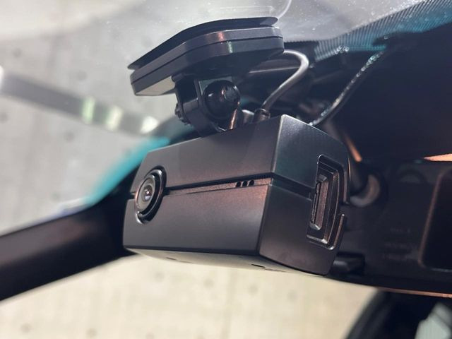 �y�h���C�u���R�[�_�[�z���S�E���S�ȃJ�[���C�t�ɕK�{�̃h���C�u���R�[�_�[�𑕔�!���s���͂������A������^�]�⎖�̂ɑ��������ۂ̏󋵂��f���ŋL�^���A����̃��X�N�ɔ����܂��B