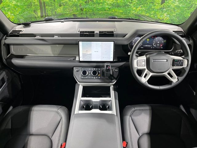 ディフェンダー110 X ダイナミック SE 3.0L D350 ディーゼル 4WD