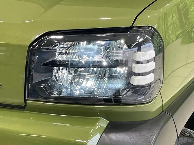 �yLED�w�b�h���C�g�z���V����ԑ��s�����ǍD�Ȏ��E���m�ۂ����S���ĉ^�]�ł��鍂�P�xLED�w�b�h���C�g�𑕔�!�_�����x�������A����d�͂��}�����Ă��܂��B