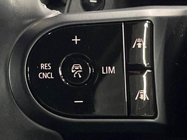 �����[�_�[�N���[�Y�R���g���[��:�O�̎ԂƂ̎Ԋԋ��������ɂƂ�A��葬�x�Ŏ������s���Ă���鎟����̃N���[�Y�R���g���[��!��ɍ������H�⎩���Ԑ�p���H�Ŏg�p����֗��ȋ@�\�ł�!