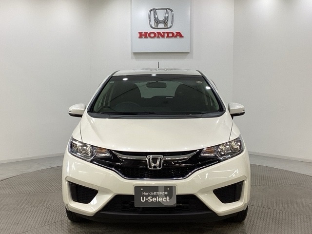 フィット1.5 ハイブリッド Fパッケージ 4WD