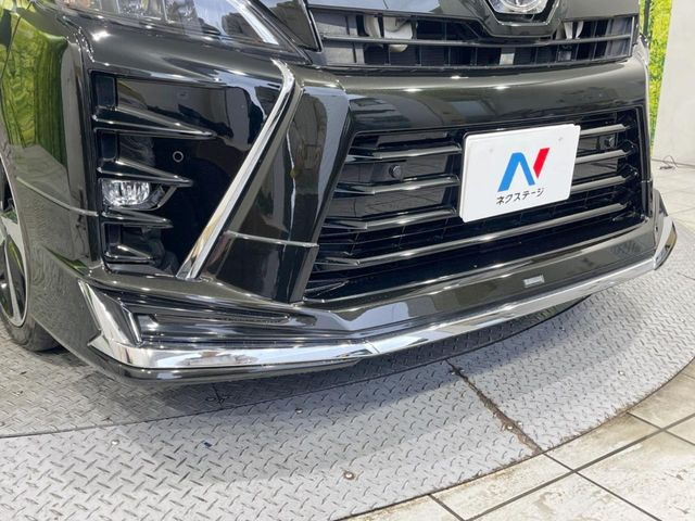 ヴォクシー2.0 ZS 煌III