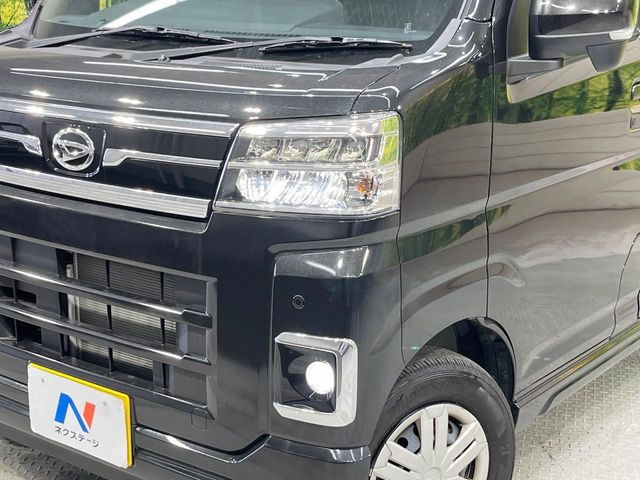 �yLED�w�b�h���C�g�z���V����ԑ��s�����ǍD�Ȏ��E���m�ۂ����S���ĉ^�]�ł��鍂�P�xLED�w�b�h���C�g�𑕔�!�_�����x�������A����d�͂��}�����Ă��܂��B