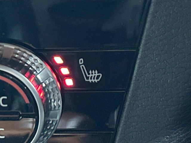 �y�V�[�g�q�[�^�[�z�������ɏd�󂷂�V�[�g�q�[�^�[!�G�A�R����葁�����܂��Ă����̂Ŋ�����̐l�����S�ł��ˁ�G�A�R���̉����͊������邩����A�Ƃ������ɂ����������߂ł��B