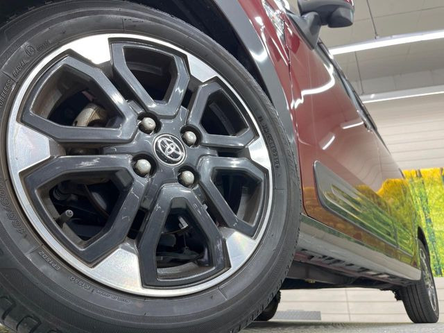 �y�����A���~�z�C�[���z�O�ςɃ}�b�`���������A���~�z�C�[���𑕒����Ă���܂��B�e��ЊO�A���~�z�C�[����A�X�^�b�h���X�^�C�����戵�����Ă���܂��B���񂲑��k����������