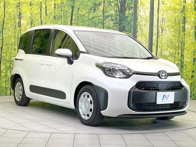 高透明度のガラス皮膜で撥水はもちろん、上質なツヤ・光沢を実現。紫外線や酸性雨から大切な愛車を保護し、色あせ・劣化を防止。「弾スプラッシュコート」、「弾プリミッサコート」からお選びいただけます。