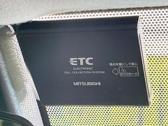 【ETC】高速道路の料金所をストレスなく通過!話題のスポットやサービスエリアに多い「スマートIC」利用時は必須のアイテムです。当店でセットアップを実施、ご納車当日からすぐにご利用いただけます!