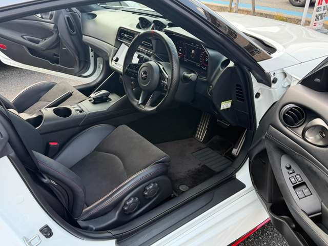 NISMO��p�A�h�o���X�h�h���C�u�A�V�X�g�f�B�X�v���C(12.3�C���`�J���[�f�B�X�v���C)