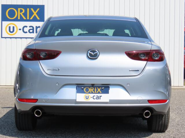 AIS����:���X�ł̓g���^�E�z���_�E�j�b�T���E�}�c�_�E�X�o�����[�J�[�n�̒��ÎԎ��Ɖ�Ђƕ��В�g��Ђ�6�Ђœ��ꂳ�ꂽ�u�]����v�u������v�ɑ���A�����Ɍ����]�������M���̂����鍸��