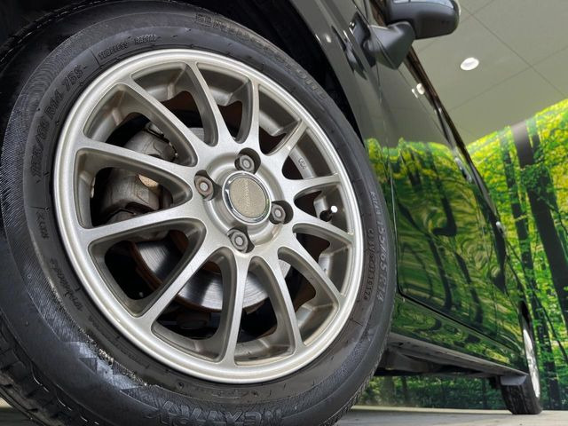 【14インチアルミホイール】外観にマッチしたアルミホイールを装着しております。各種アルミホイールや、スタッドレスタイヤも取扱いしております。是非ご相談ください♪
