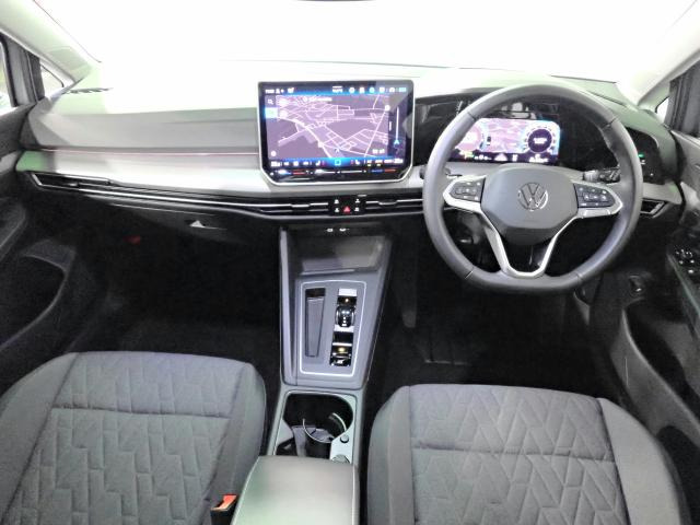 ゴルフヴァリアントeTSI アクティブ