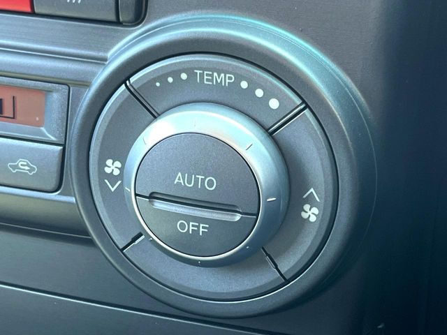 �y�I�[�g�G�A�R���z��x���D�݂̉��x�ɐݒ肷��΁A�ԓ��̉��x�����m�����ʂ≷�x�������Œ����B����&hellip;����&hellip;�Ɖ��x���X�C�b�`���������K�v�͂���܂���B���K�Ȏԓ���Ԃɂ͕K�{�̋@�\�ł��ˁ�