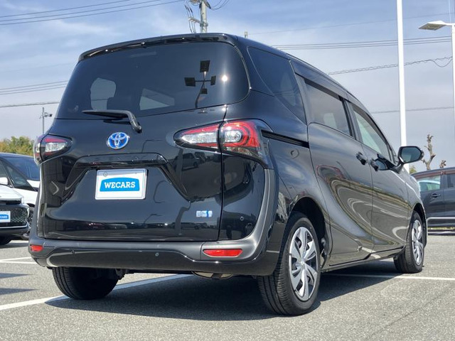 シエンタハイブリッド 1.5 G クエロ