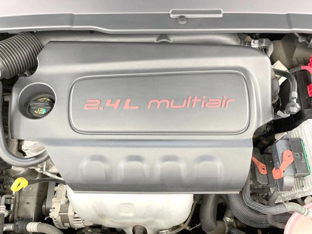 �����X�ł́A�e���[�J�[�̐�p�f�f�e�X�^�[�𓱓��B���Ǝ��i�����e�N�j�J���X�^�b�t���풓���Ă���܂��̂ŁA������̍ۂɂ����S���Ă����p���������܂��B