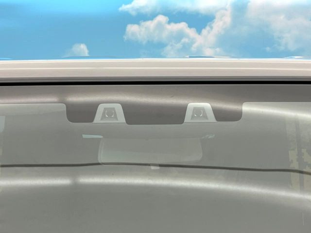 �y�X�Y�L �Z�[�t�e�B�T�|�[�g�z���s���ɑO���̎ԗ�����F�����A�Փ˂������Ȏ��͌x��ƃu���[�L�ŏՓˉ���Ɣ�Q�y�����A�V�X�g�B�����S�Ƀh���C�u�����y���݂��������܂��B