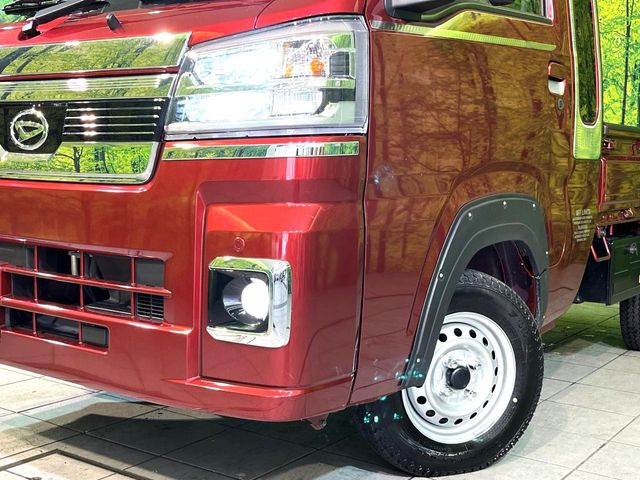 �yLED�w�b�h���C�g�z���V����ԑ��s�����ǍD�Ȏ��E���m�ۂ����S���ĉ^�]�ł��鍂�P�xLED�w�b�h���C�g�𑕔�!�_�����x�������A����d�͂��}�����Ă��܂��B