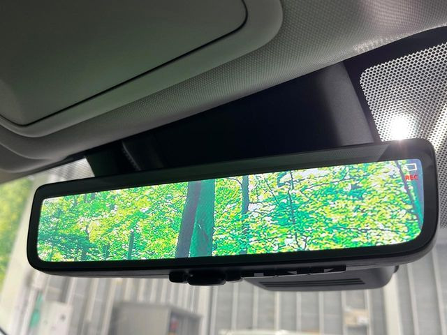 �y�f�W�^���C���i�[�~���[�z��Ȃ̑傫�ȉו��⓯��҂Ō�����m�F���Â炢���ł����S!�J�������B�e�����ԗ�����̉f�������[���~���[���ɕ\���B�N���A�Ȏ��E�ŏ󋵂̊m�F���\�ł�!