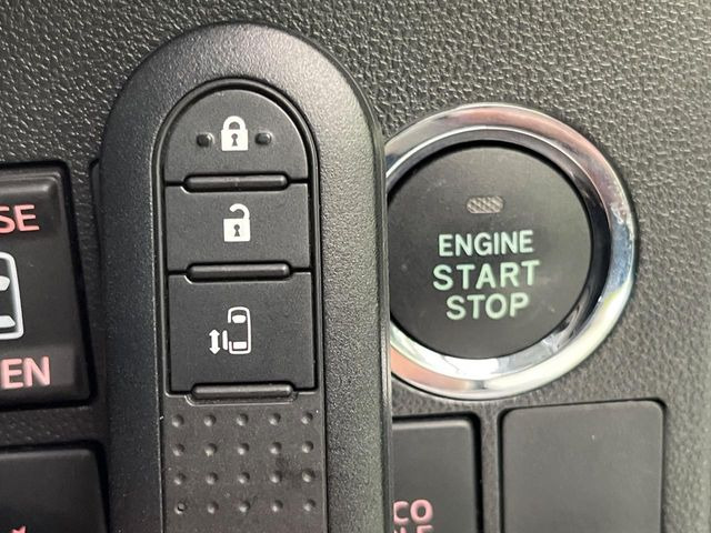 �y�L�[�t���[�V�X�e���z�J�o����|�P�b�g�ɓ��ꂽ�܂܂ł��h�A�̎{���E�������\�ȃX�}�[�g�L�[�𑕔��B�G���W���̃I���E�I�t�����J�M�����o���K�v����������Ƃ��Ă��֗��ł���