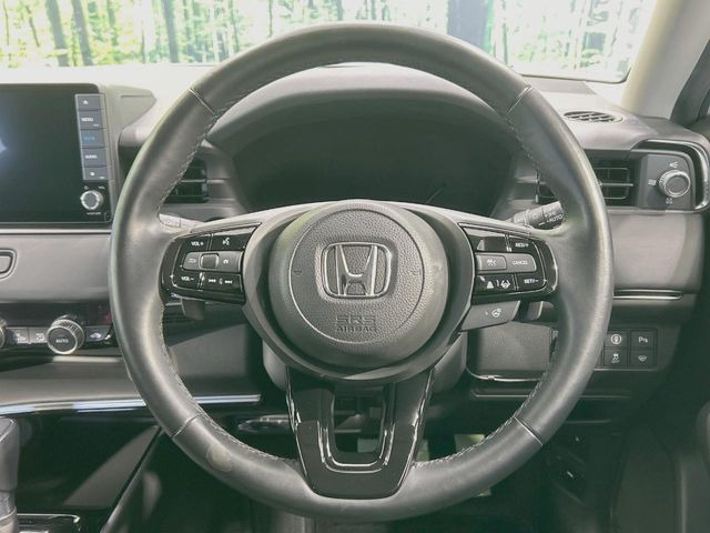 �y�����v�����X�e�A�����O�z�㎿�Ȋv���g�p���邱�ƂŁA��ɂ����������݂ƂĂ��^�]���₷���n���h���ł���