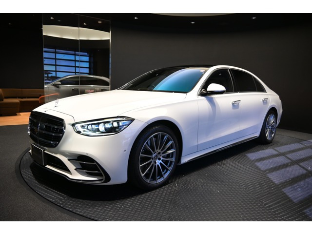 SクラスS400d ロング 4マチック AMGラインパッケージ 4WD