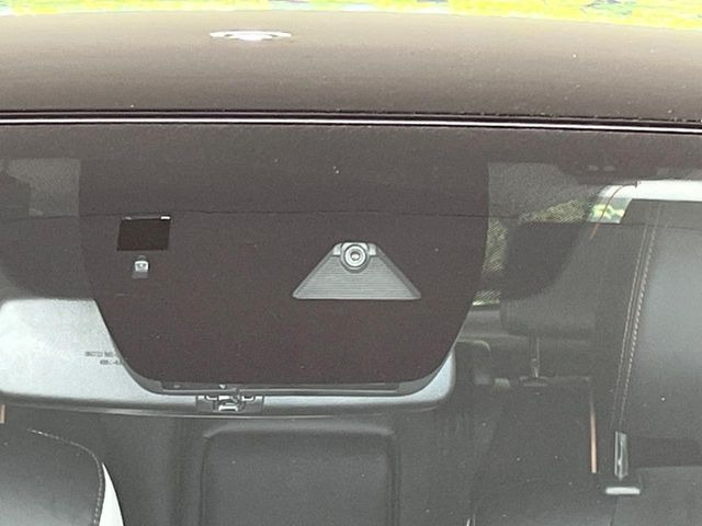 �y�X�}�[�g�V�e�B�u���[�L�T�|�[�g�z�ᑬ���s���ɑO���̎ԗ�����F�����A�Փ˂������Ȏ��͌x��ƃu���[�L�ŏՓˉ���Ɣ�Q�y�����A�V�X�g�B�����S�Ƀh���C�u�����y���݂��������܂��B