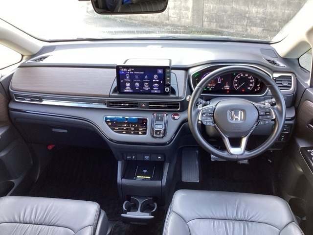 オデッセイ2.0 e:HEV アブソルート EX