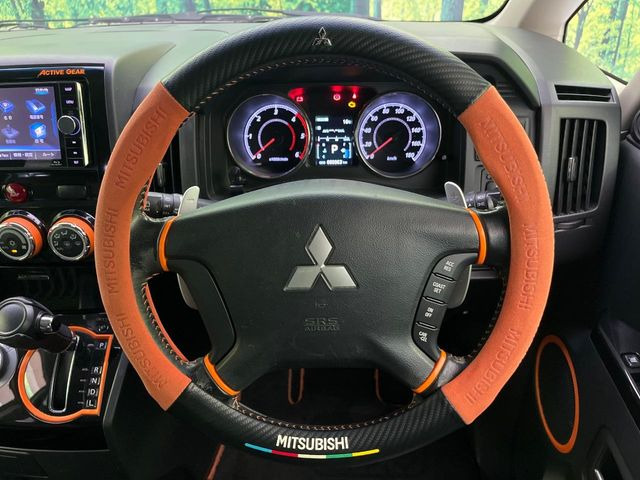 �y�����v�����X�e�A�����O�z�㎿�Ȋv���g�p���邱�ƂŁA��ɂ����������݂ƂĂ��^�]���₷���n���h���ł���