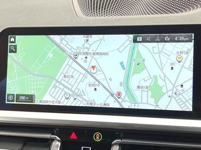 �������i�r:��̊��̂���i�r�́A����������ԓ������o���Ă���܂��B�I�[�f�B�I�@�\���[�����Ă���܂��̂ŁA�^�]�����y���߂܂���