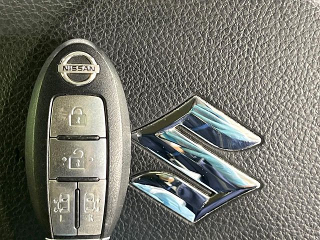 �y�L�[���X�X�^�[�g�V�X�e���z�J�o����|�P�b�g�ɓ��ꂽ�܂܂ł��h�A�̎{���E�������\�ȃX�}�[�g�L�[�𑕔��B�G���W���̃I���E�I�t�����J�M�����o���K�v����������Ƃ��Ă��֗��ł���