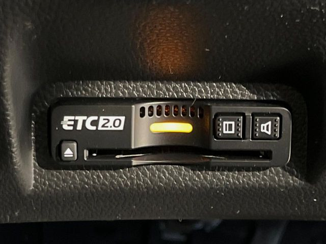 【ETC】高速道路の料金所をストレスなく通過!話題のスポットやサービスエリアに多い「スマートIC」利用時は必須のアイテムです。当店でセットアップを実施、ご納車当日からすぐにご利用いただけます!