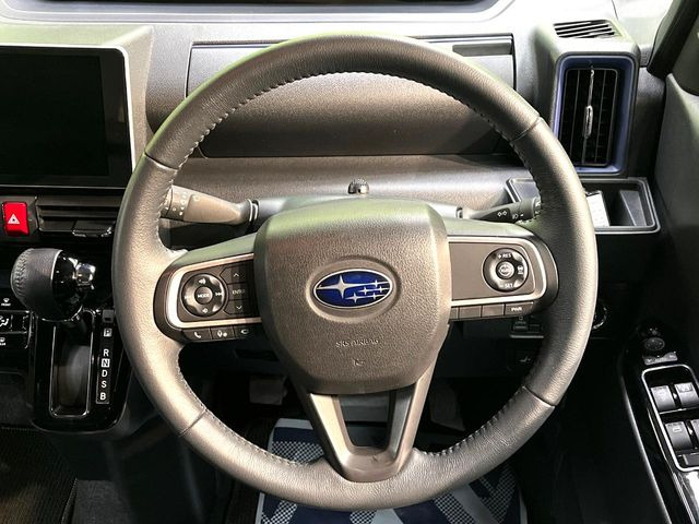 �y�����v�����X�e�A�����O�z�㎿�Ȋv���g�p���邱�ƂŁA��ɂ����������݂ƂĂ��^�]���₷���n���h���ł���