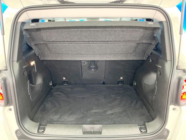 ���g�����N���[��:����L������e�X�y�[�X!���ꂾ���̍L��������΂��������⃌�W���[�Ȃǂɂ��œK�ł�!�g�p�������Ȃ����ꂢ�ȏ�Ԃ��ێ����Ă���܂��B