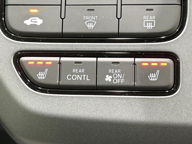 �y�V�[�g�q�[�^�[�z�������ɏd�󂷂�V�[�g�q�[�^�[!�G�A�R����葁�����܂��Ă����̂Ŋ�����̐l�����S�ł��ˁ�G�A�R���̉����͊������邩����A�Ƃ������ɂ����������߂ł��B