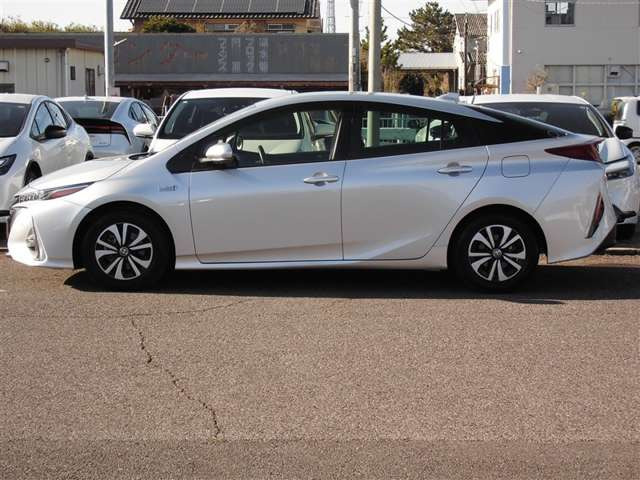 プリウスPHV1.8 S ナビパッケージ