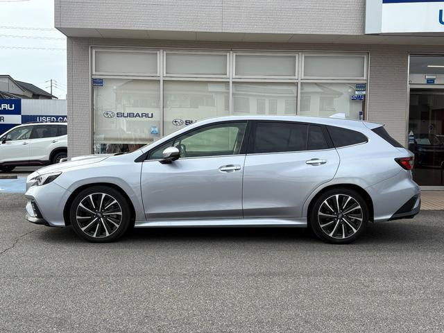 レヴォーグ1.8 STI スポーツ EX 4WD