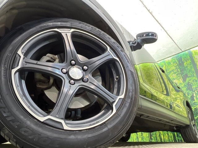 �y����19�C���`�A���~�z�C�[���z�O�ςɃ}�b�`���������A���~�z�C�[���𑕒����Ă���܂��B�e��ЊO�A���~�z�C�[����A�X�^�b�h���X�^�C�����戵�����Ă���܂��B���񂲑��k����������