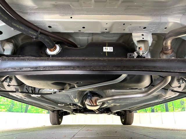 ����肪���ꂢ�Ȃ����ɁA�h�K���H�̎{�H���I�X�X���B�~��n��͂������A���ݕ��ɂ��Z���̕���A��Ń}�����E�E�B���^�[�X�|�[�c���������ɂ��D�]���������Ă���܂��B