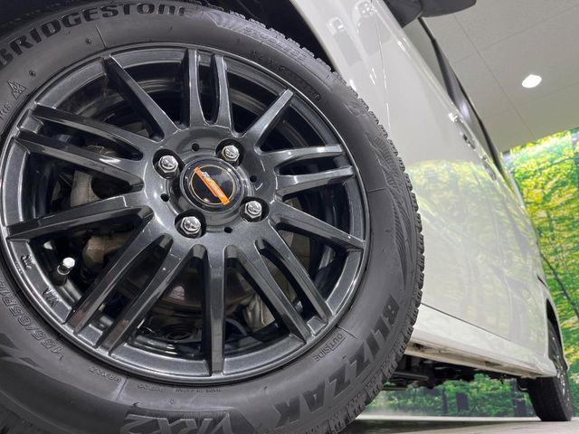 �y14�C���`�A���~�z�C�[���z�O�ςɃ}�b�`�����A���~�z�C�[���𑕒����Ă���܂��B�e��A���~�z�C�[����A�X�^�b�h���X�^�C�����戵�����Ă���܂��B���񂲑��k����������