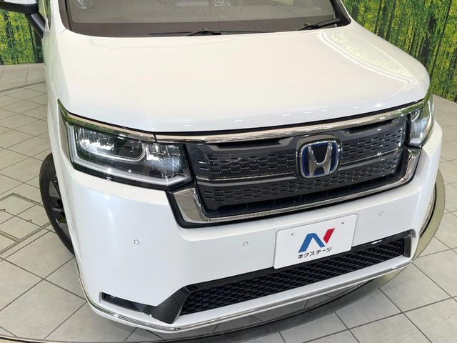 �yLED�w�b�h���C�g�z���V����ԑ��s�����ǍD�Ȏ��E���m�ۂ����S���ĉ^�]�ł��鍂�P�xLED�w�b�h���C�g�𑕔�!�_�����x�������A����d�͂��}�����Ă��܂��B