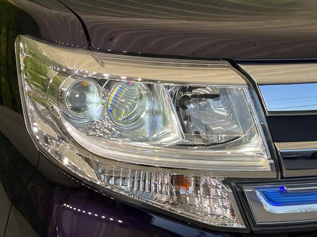 �yLED�w�b�h���C�g�z���V����ԑ��s�����ǍD�Ȏ��E���m�ۂ����S���ĉ^�]�ł��鍂�P�xLED�w�b�h���C�g�𑕔�!�_�����x�������A����d�͂��}�����Ă��܂��B