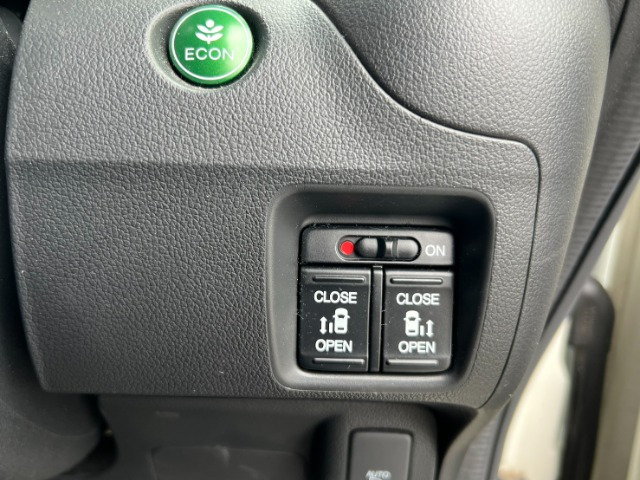 N-BOXカスタムG ターボ SSパッケージ ブラックスタイル