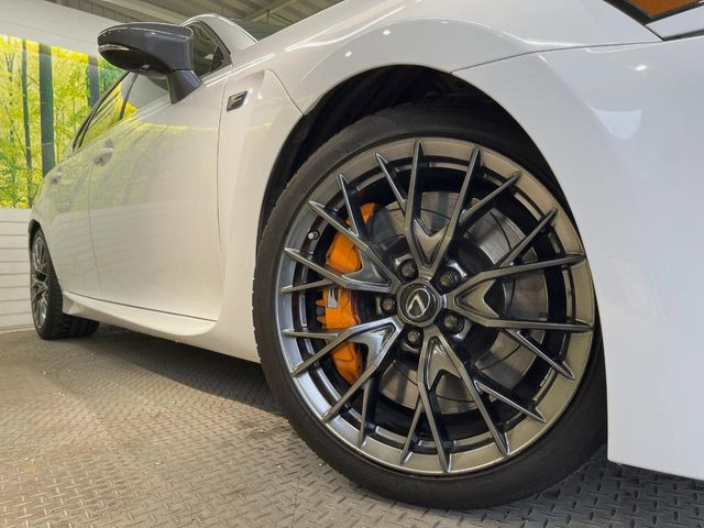 【純正19インチアルミホイール】外観にマッチした純正アルミホイールを装着しております。各種社外アルミホイールや、スタッドレスタイヤも取扱いしております。是非ご相談ください♪