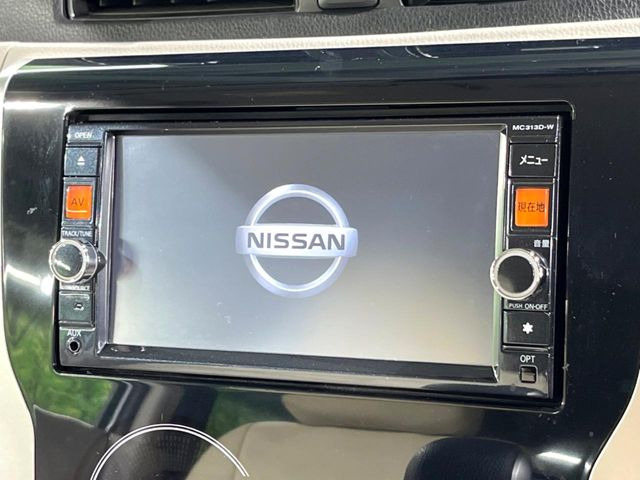 �y�����i�r�z�l�C�̏����i�r�𑕔����Ă���܂��B�i�r�̎g���₷���͂������A�I�[�f�B�I�@�\���[��!�L�����v�◷�s�͂������A�ʋ΂┃�����ȂǕ��i�̃h���C�u���y�����Ȃ�͂���