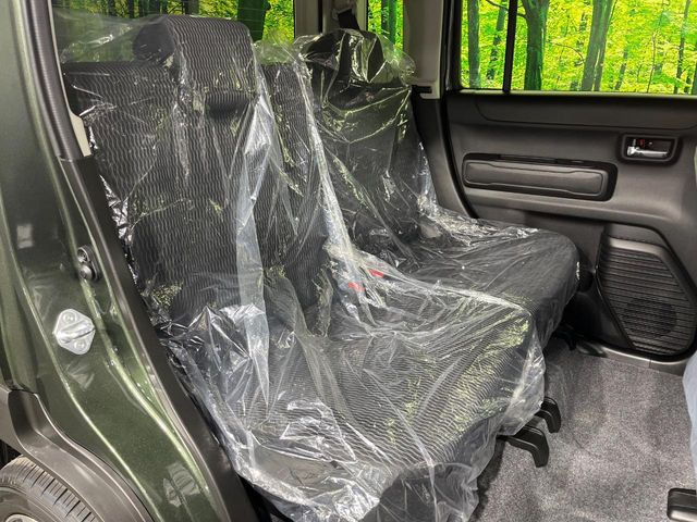 ���i���ȃI���W�i���t���A�}�b�g���I�v�V�����ɂĂ��p�ӂ��Ă���܂��B���D���ȃf�U�C����J���[�����Ԃɍ��킹�đI��ł����������Ƃ��ł��܂���