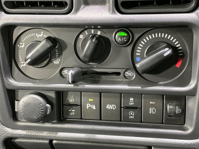 �����~�������Ă��S�Ȃɉ��K�ȋ󒲂�͂��Ă����A�_�C�������G�A�R���𑕔���