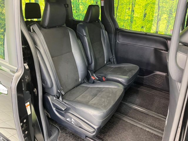 ���ڒ����̓E�H�[�N�X���[�ƂȂ��Ă���܂��B���ڂƎO��ڂ̈ړ�����~�肪�Ƃ��Ă��y�ɂȂ�̂ŁA���~��̍ۂ��X�g���X�������邱�Ƃ͂���܂����