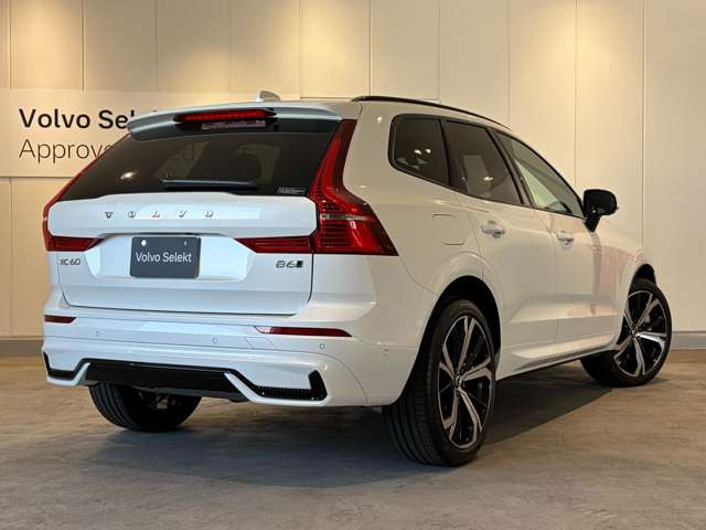 XC60B6 AWD Rデザイン 4WD