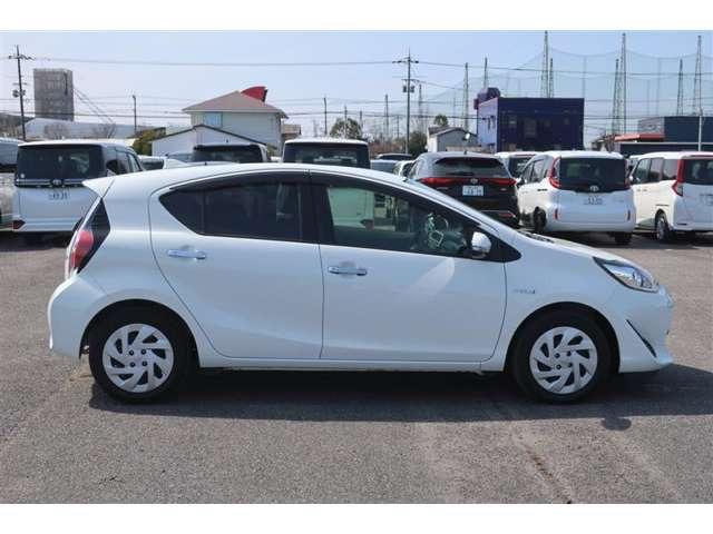 アクア1.5 S スタイルブラック