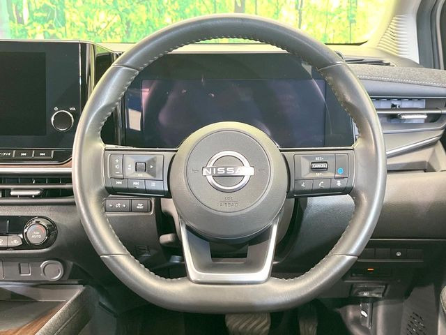 �y�����v�����X�e�A�����O�z�㎿�Ȋv���g�p���邱�ƂŁA��ɂ����������݂ƂĂ��^�]���₷���n���h���ł���